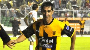 Zaguero paraguayo Delio Ojeda fichado por Liga de Loja Delio Ojeda