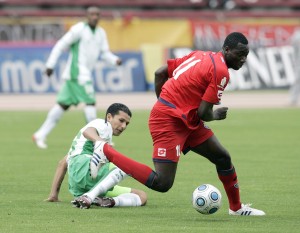 Orlindo Ayovi 3