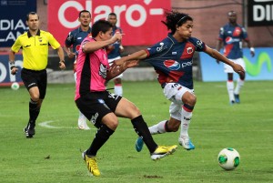Alex Colón: “primero por mi familia, después por la hinchada” Alex Colón 3