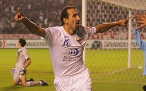 Hernan Barcos 4