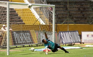 Adrián Bone 2
