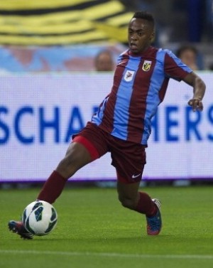 Renato Ibarra 10