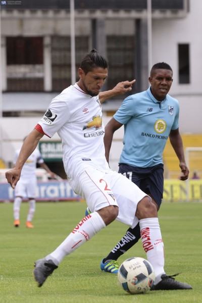 Enrique Vera 3