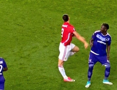 Zlatan Ibrahimovic lesión