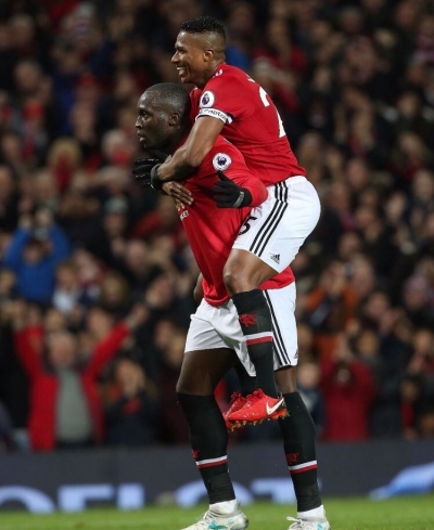 Antonio Valencia 25
