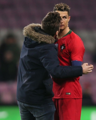 Cristiano Ronaldo 16