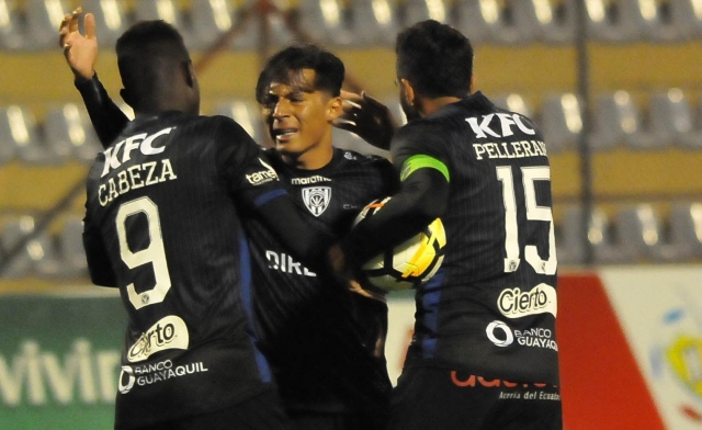Independiente del Valle 15