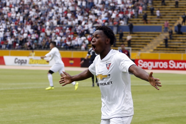 Anderson Julio 4