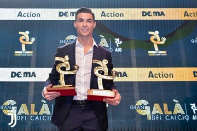 Cristiano Ronaldo 7