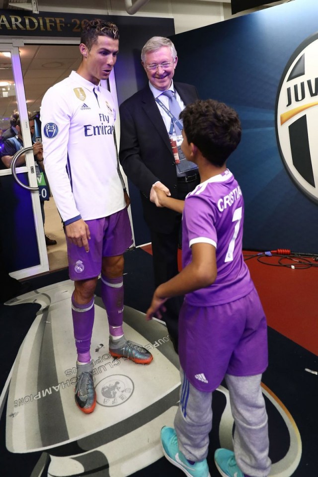 Cristiano Ronaldo e hijo 3