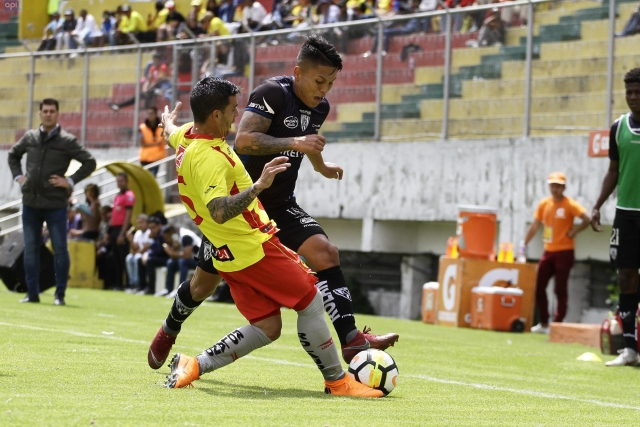 Luis Ayala 7