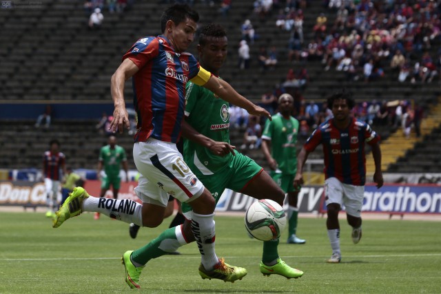 Luis Saritama 10