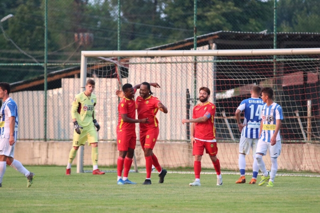 Arturo Mina 10