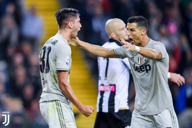 Cristiano Ronaldo 8