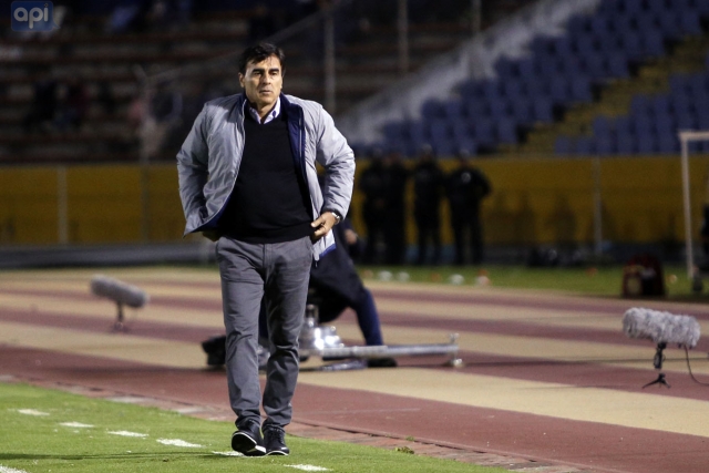 Gustavo Quinteros 2