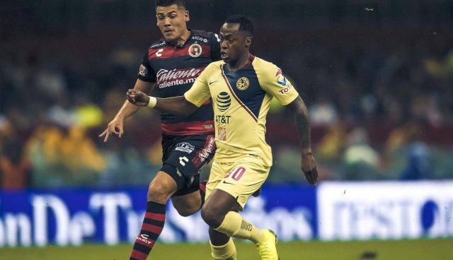 Renato Ibarra 5