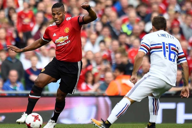 Antonio Valencia 9