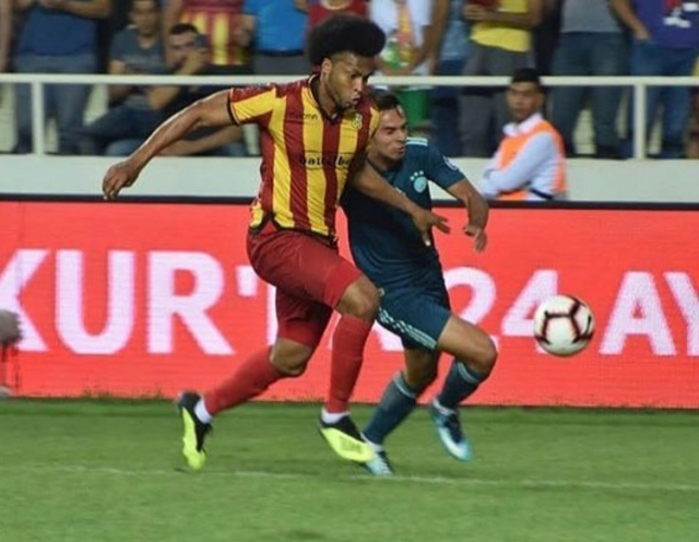 Arturo Mina 5