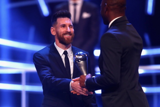 Lionel Messi 16