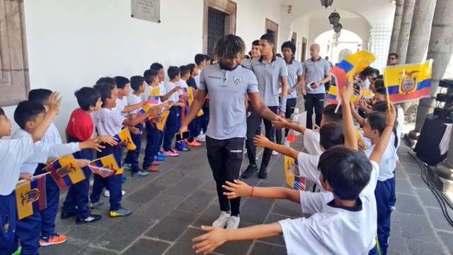Independiente del Valle 52