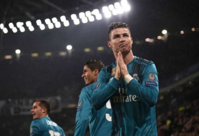 Cristiano Ronaldo 19