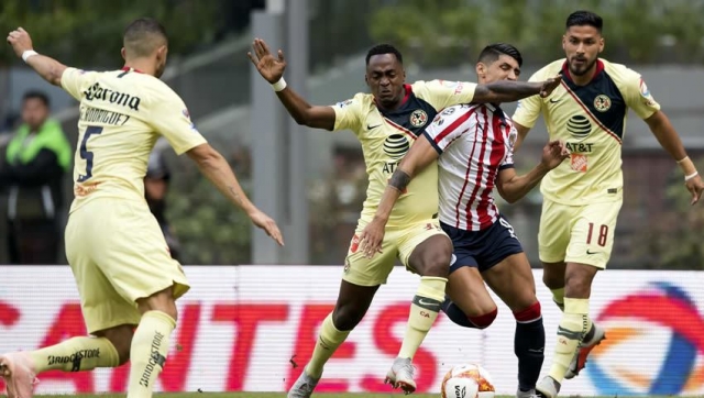 Renato Ibarra 4