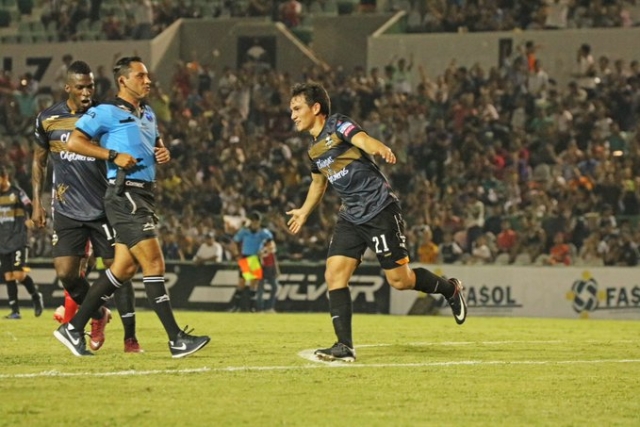 David Velez 2