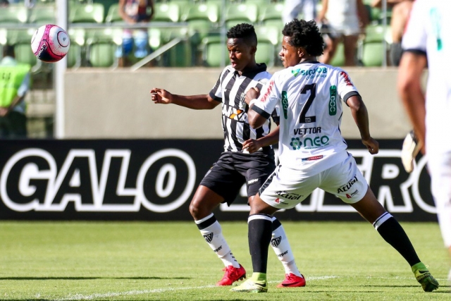 Juan Cazares 9