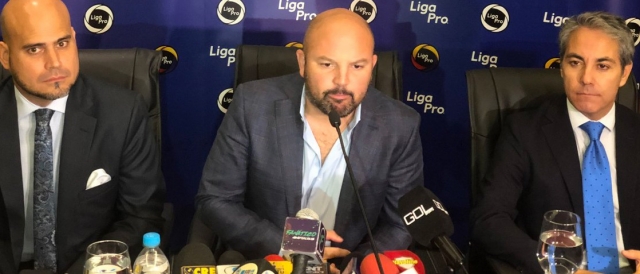 Miguel Angel Loor 8