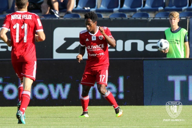 Joel Valencia 3