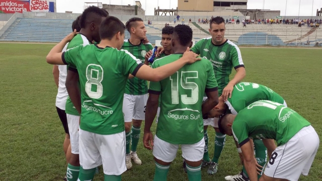 America Quito 3