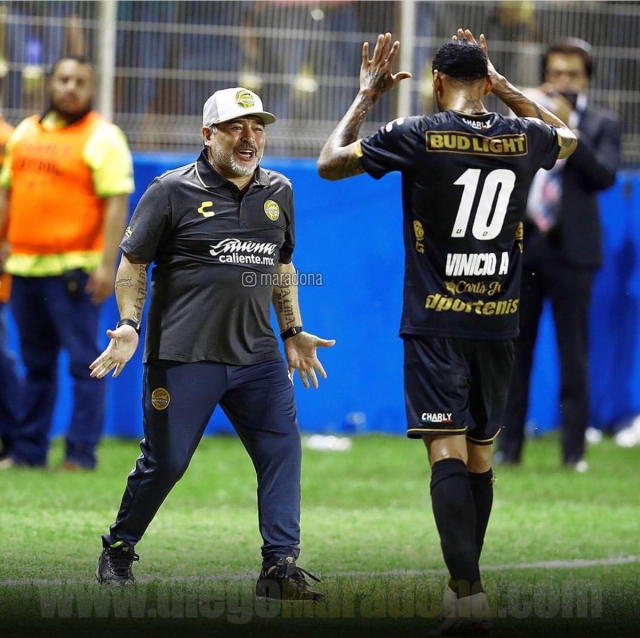 Diego Maradona 12