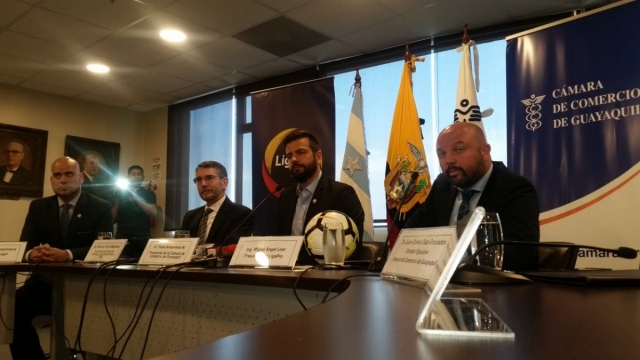 Miguel Ángel Loor 6
