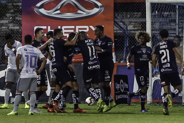 Independiente del Valle 10