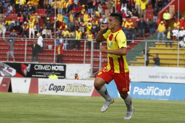 Alexander Alvarado 7