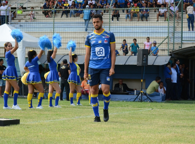 Charles Velez