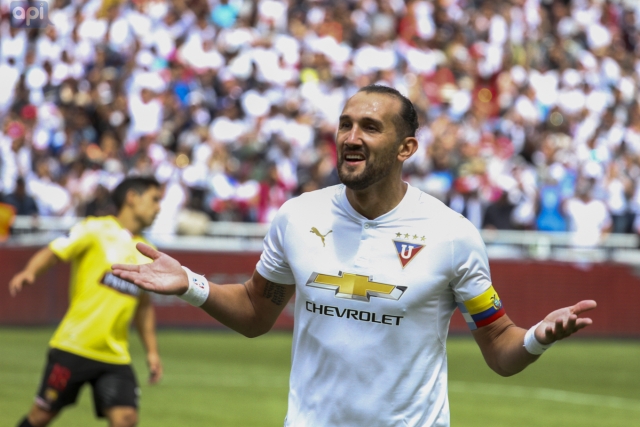 Hernán Barcos 27