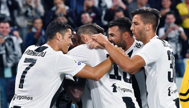 Cristiano Ronaldo 4