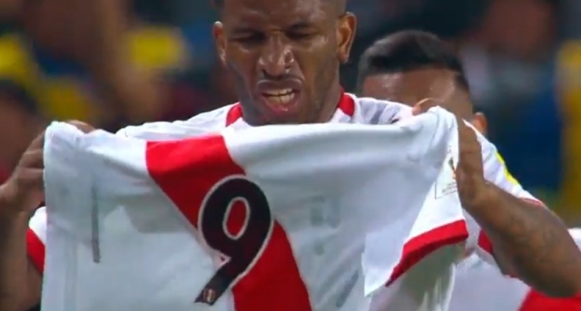 Jefferson Farfan 2
