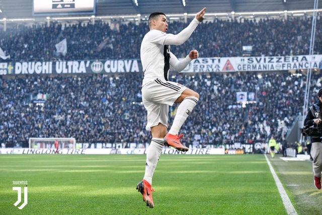 Cristiano Ronaldo 14