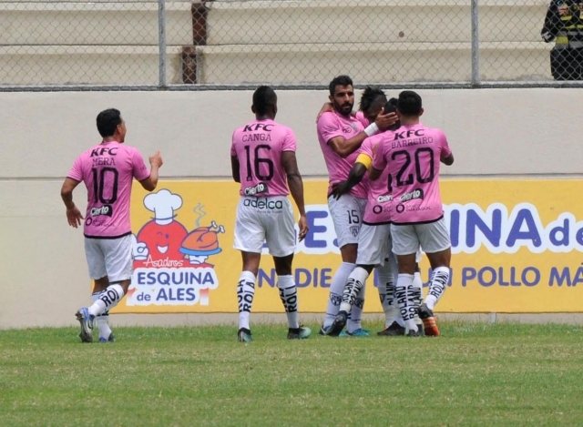 Independiente del Valle 12