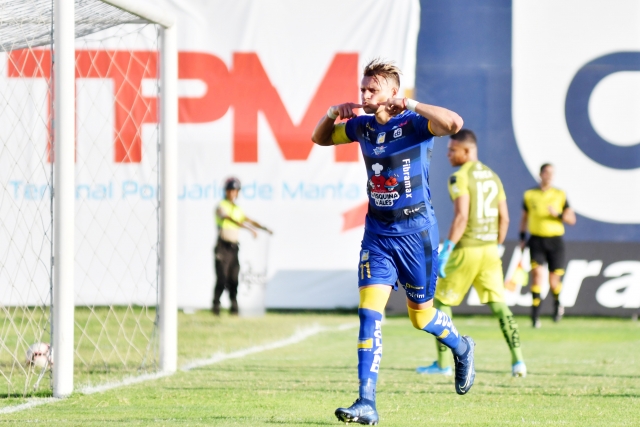 Carlos Garces 11