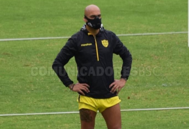 Ariel Nahuelpan 14