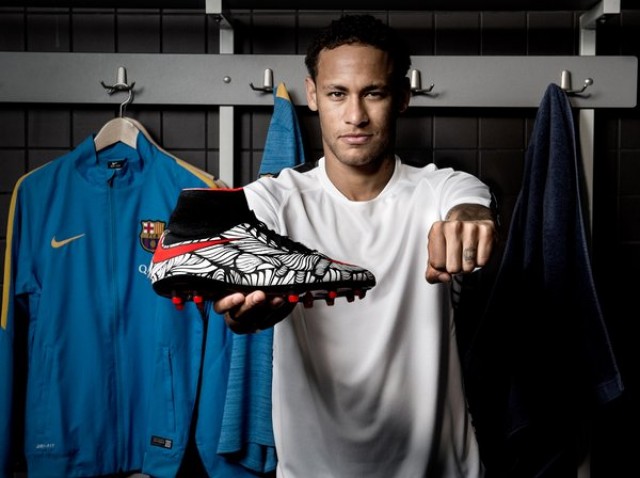 zapatos de neymar jr