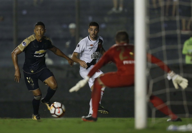 Jose Quintero 10