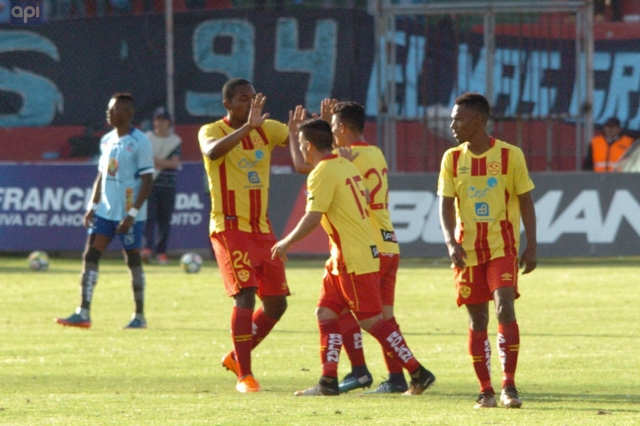 Aucas 8