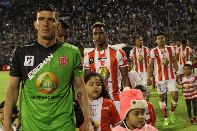 T.Universitario 22