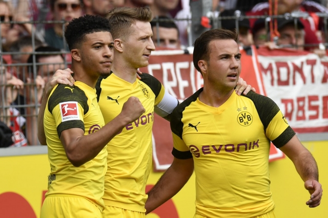 Borussia Dortmund 6