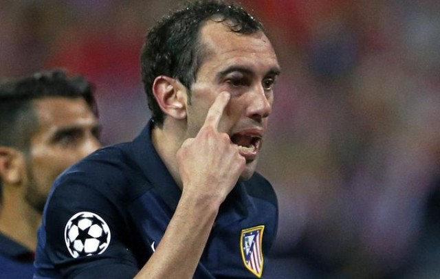 Diego Godín moreteado
