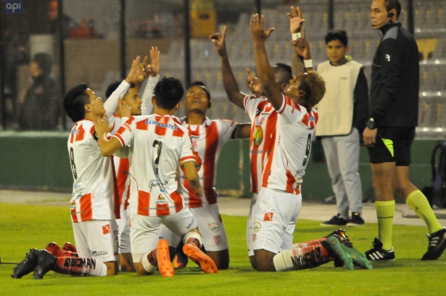 T.Universitario 12
